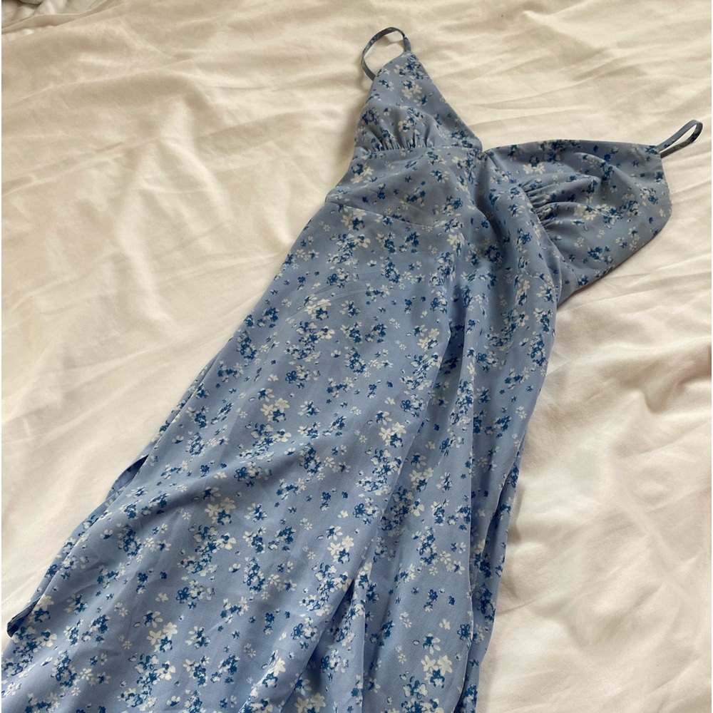 Forever 21 Blue Floral dress